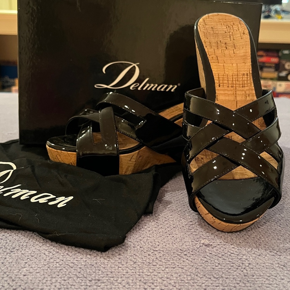 EUC Delman Black Patent Leather Carla Wedge 3" Cork Heel Sandal/Slipper